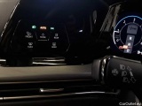  Volkswagen  Golf  Variant 2.0 TDI SCR DSG Style Auto / Manual mode Diesel  128 #24