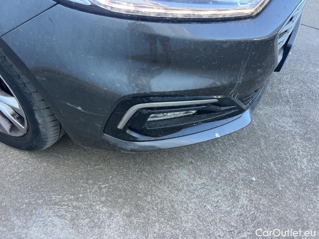  Ford  Mondeo FORD  / 2014 / 5P / berlina con portón 2.0 TDCi 110kW (150CV) Titanium 235 #20