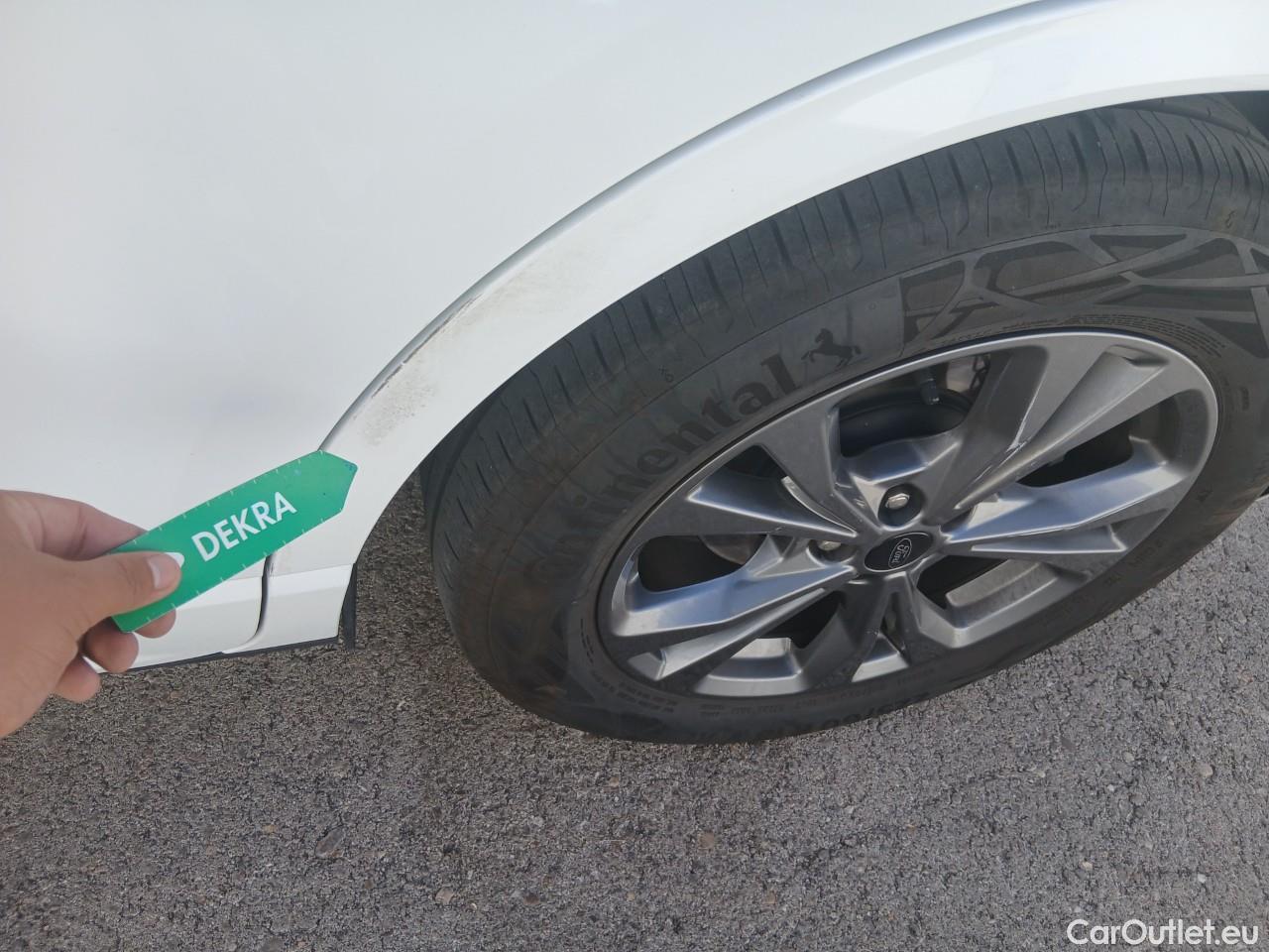  Ford  Kuga  Hybrid ST-Line 2.5 190CV ATV E6d #15