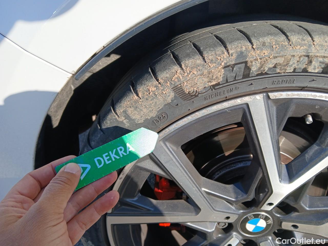  Bmw  Serie 1 BMW  / 2019 / 5P / berlina con portón 128ti #6