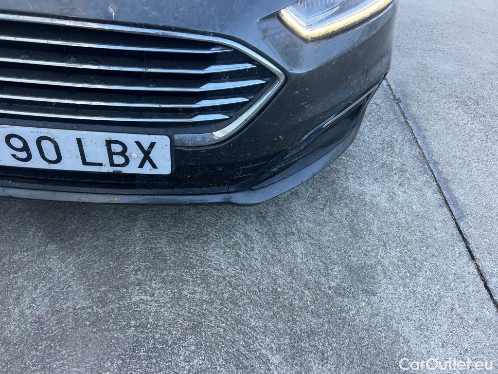  Ford  Mondeo FORD  / 2014 / 5P / berlina con portón 2.0 TDCi 110kW (150CV) Titanium 235 #18