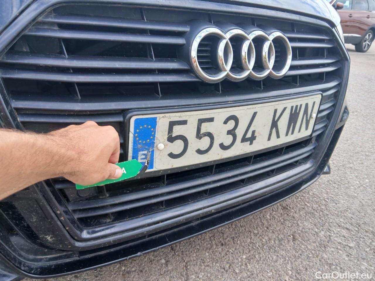  Audi  A3 AUDI  / 2016 / 5P / berlina con portón Black line 35 TFSI 110kW S tronic Sportb #4