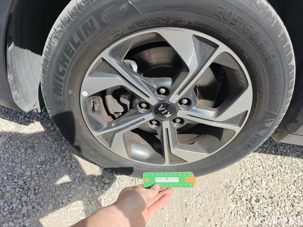  KIA  XCeed KIA  / 2019 / 5P / todoterreno 1.0 T-GDi Drive 88kW (120CV) #3