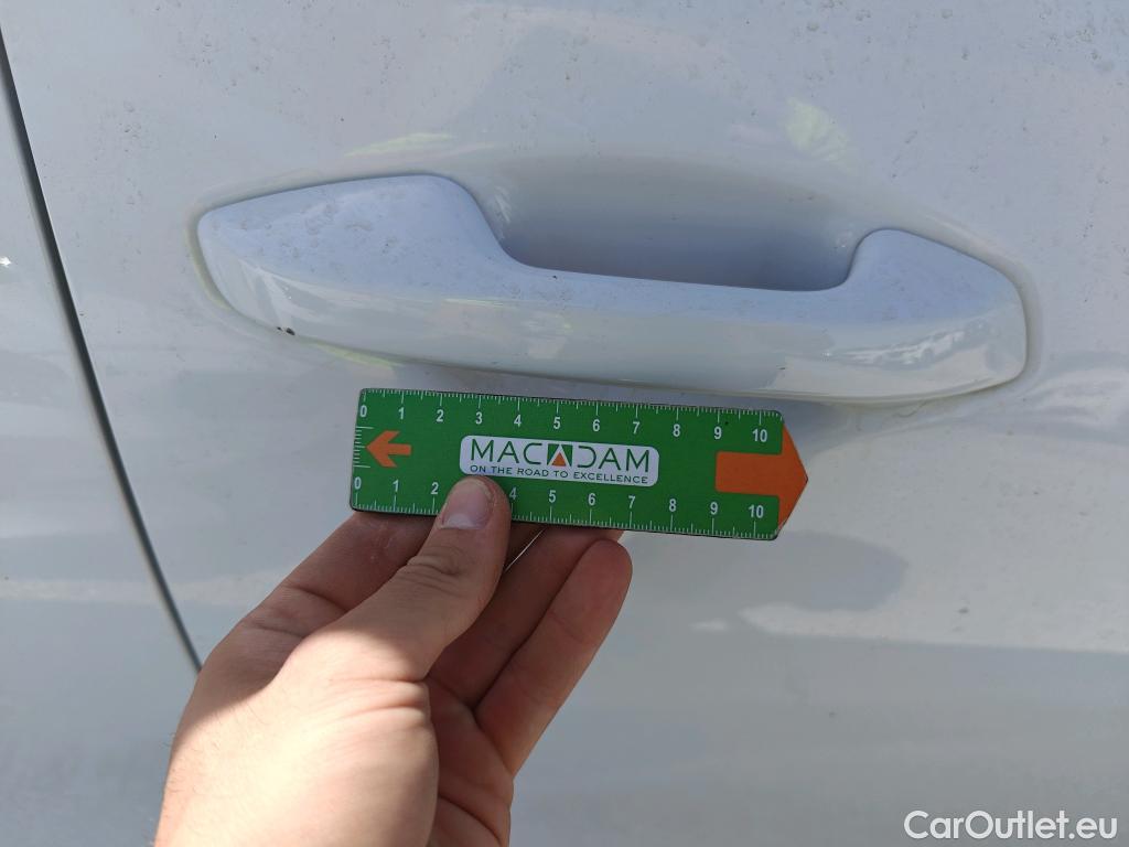  KIA  XCeed KIA  / 2019 / 5P / todoterreno 1.0 T-GDi Drive 88kW (120CV) #29