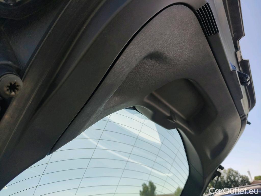  Toyota  Corolla TOYOTA  / 2019 / 5P / berlina con portón 1.8 125H BUSINESS E-CVT #21
