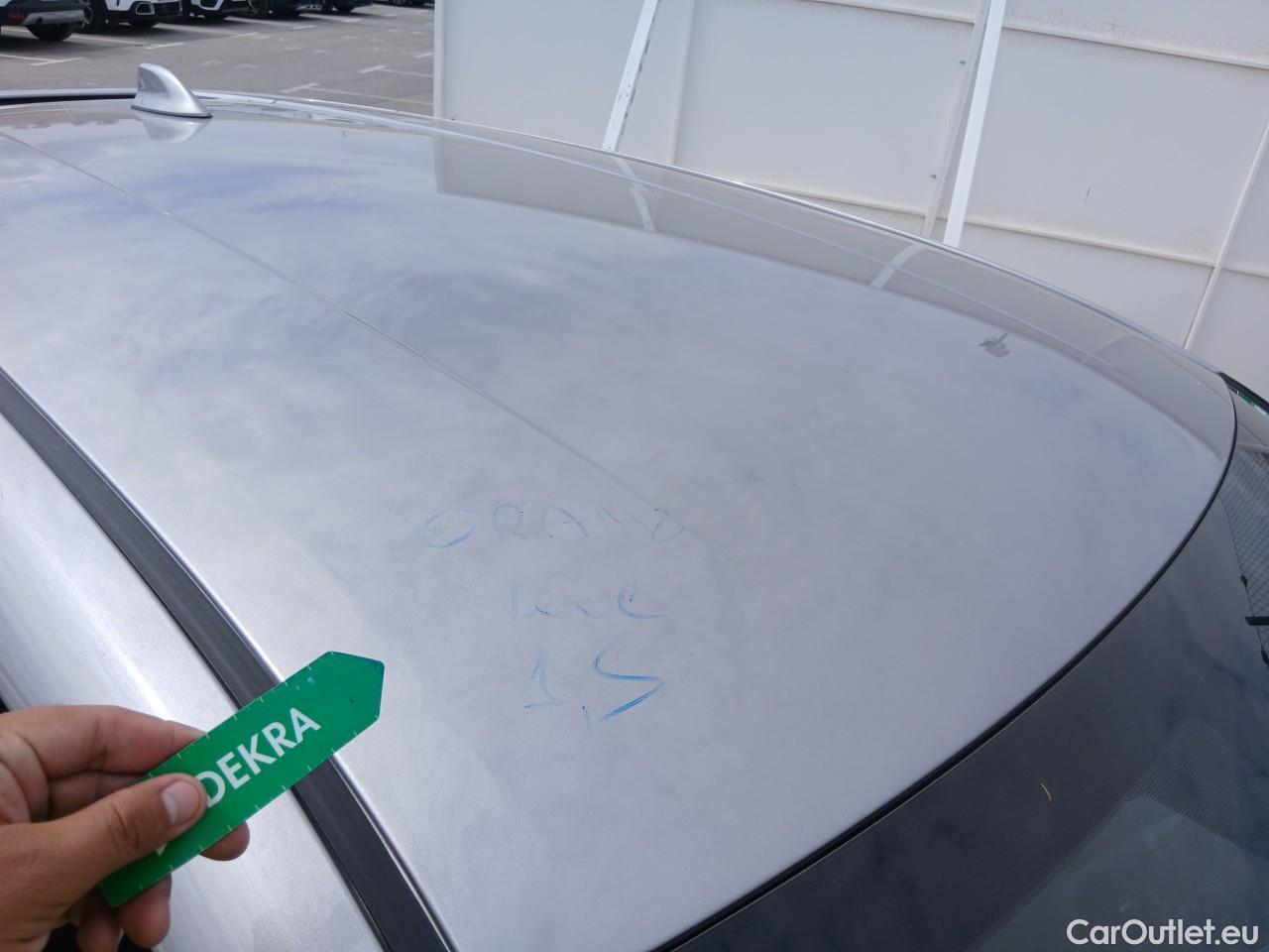  Toyota  C-HR TOYOTA  / 2019 / 5P / todoterreno 1.8 125H Advance #53