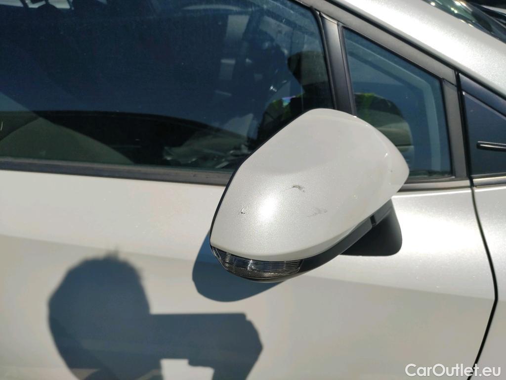  Toyota  Corolla TOYOTA  / 2019 / 5P / berlina con portón 1.8 125H BUSINESS E-CVT #31