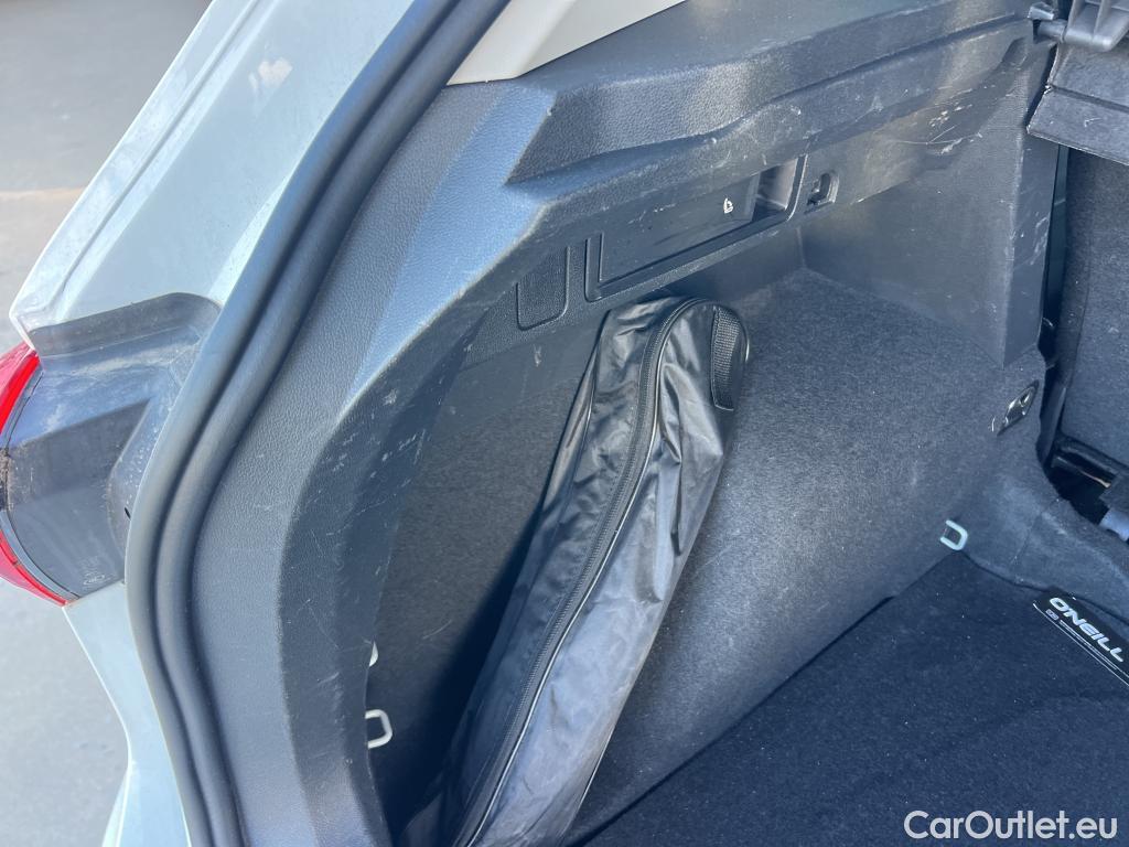  Volkswagen  Tiguan  Life 2.0 TDI 150CV AT7 E6d #19