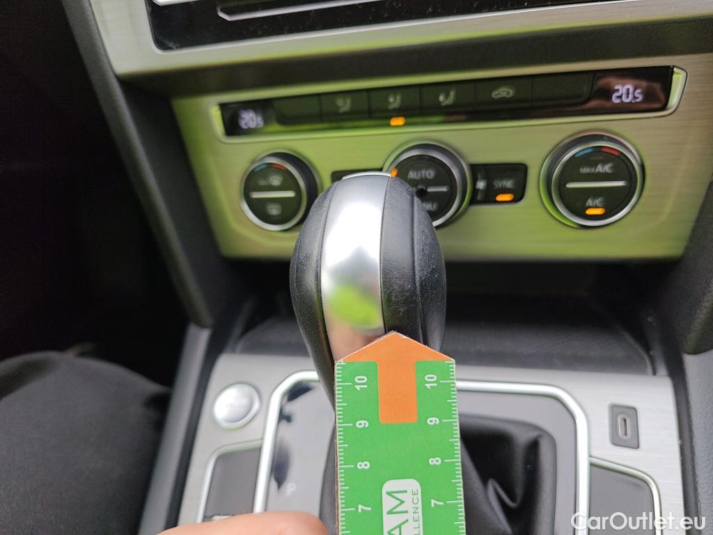  Volkswagen  Passat  Variant  1.6 TDI 120CV AT7 E6dT #18