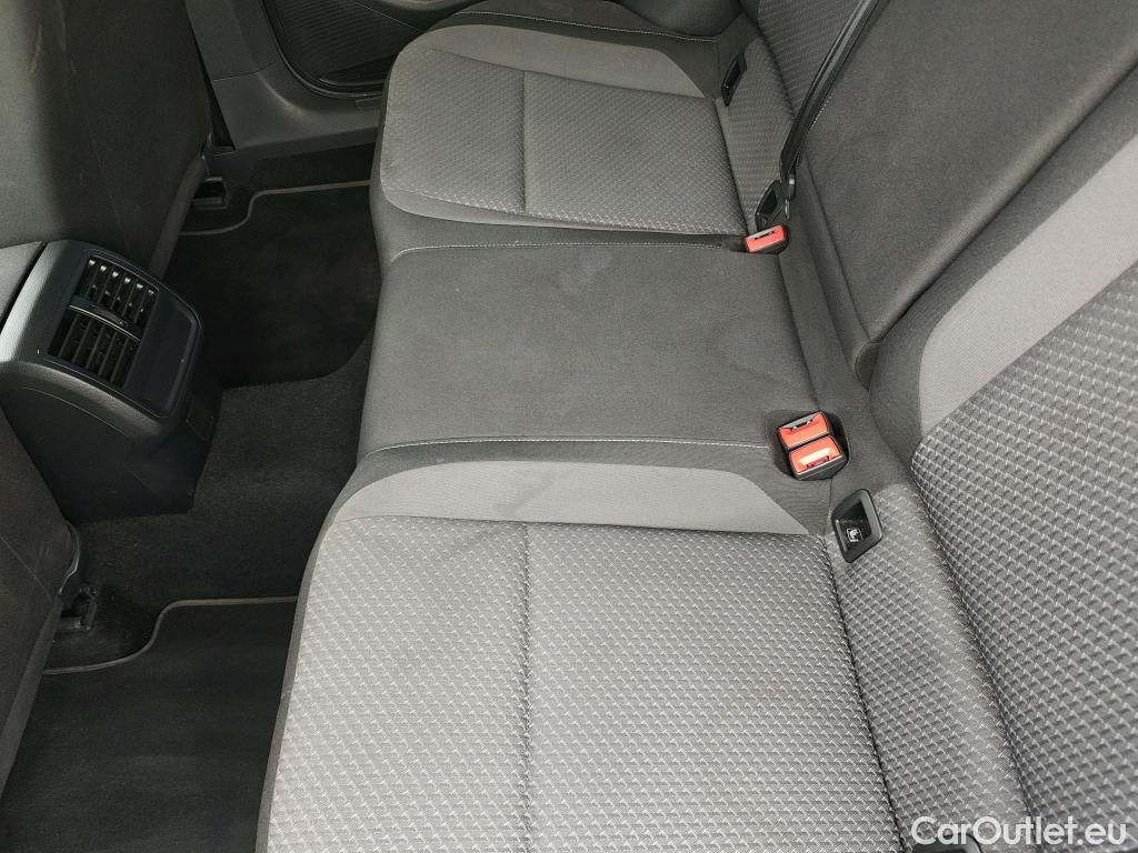  Volkswagen  Passat  Variant  1.6 TDI 120CV AT7 E6dT #12