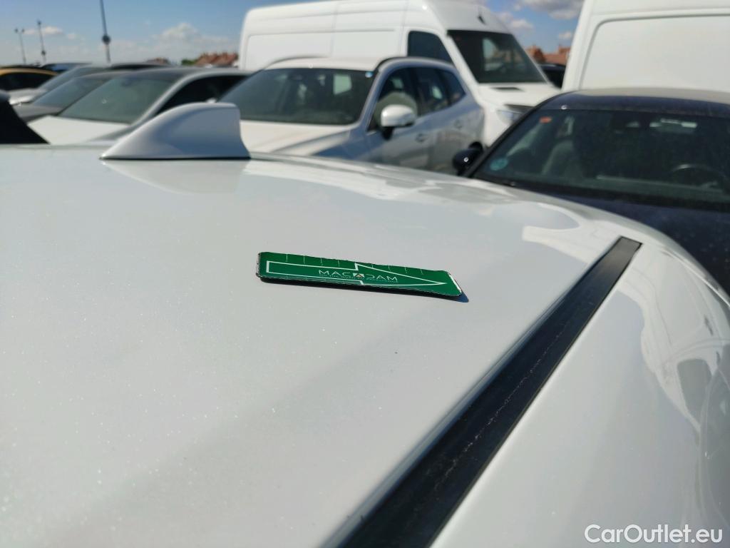  Toyota  Corolla TOYOTA  / 2019 / 5P / berlina con portón 1.8 125H BUSINESS E-CVT #2