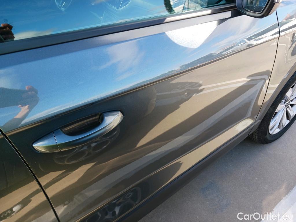  Volkswagen  T-ROC  Advance 2.0 TDI 150CV AT7 E6d #17
