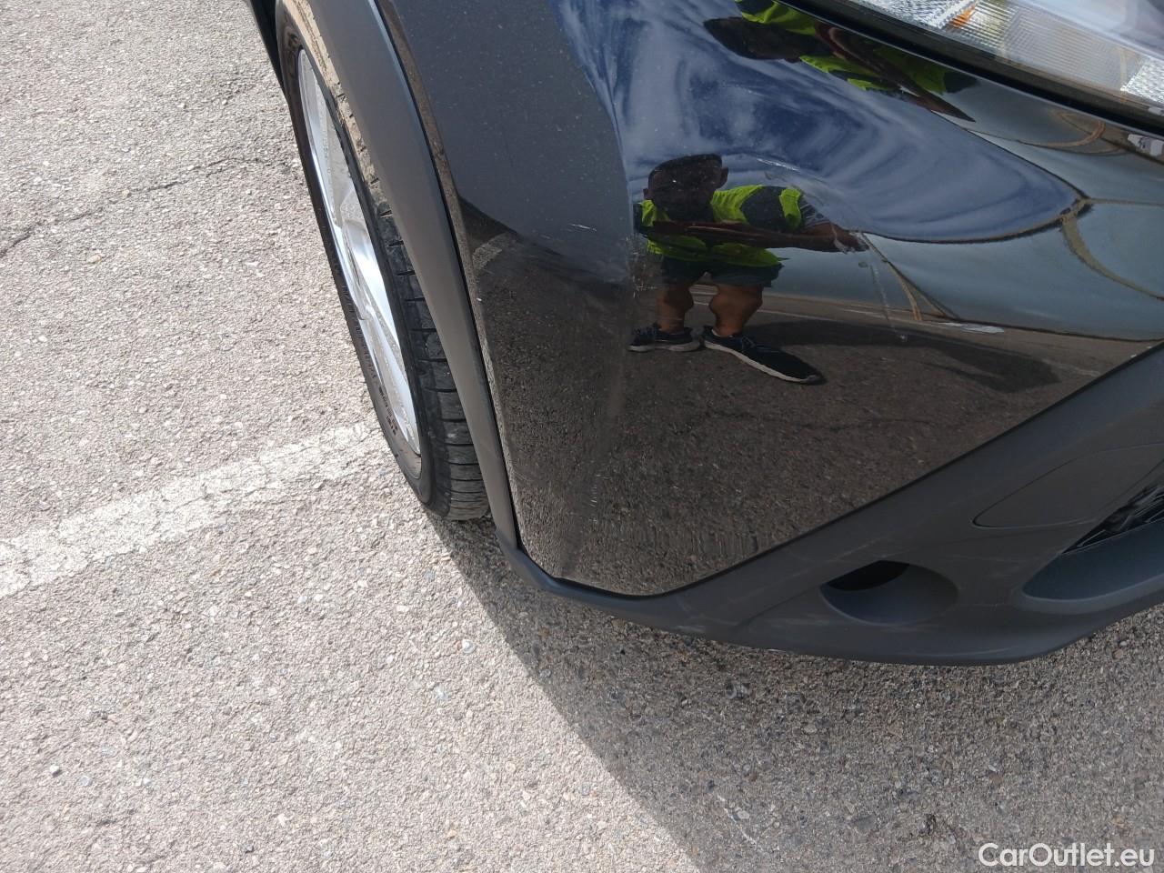  Toyota  Aygo X TOYOTA  Cross / 2022 / 5P / todoterreno 1.0 VVT-I 72CV Play #2