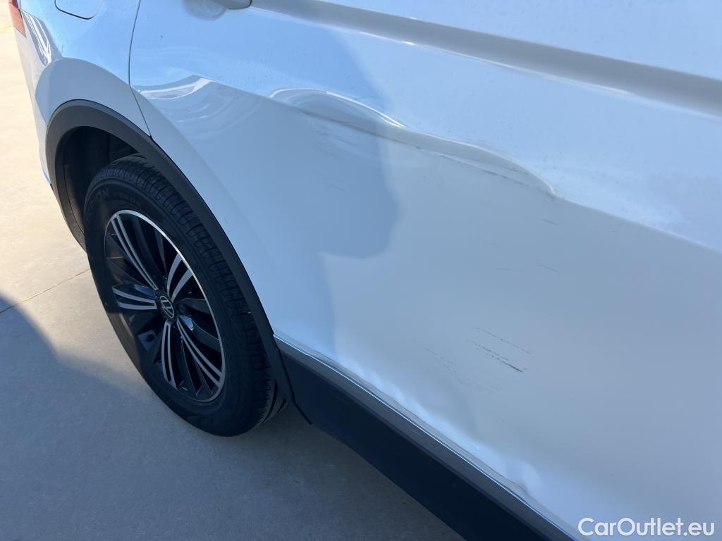  Volkswagen  Tiguan  Life 2.0 TDI 150CV AT7 E6d #2