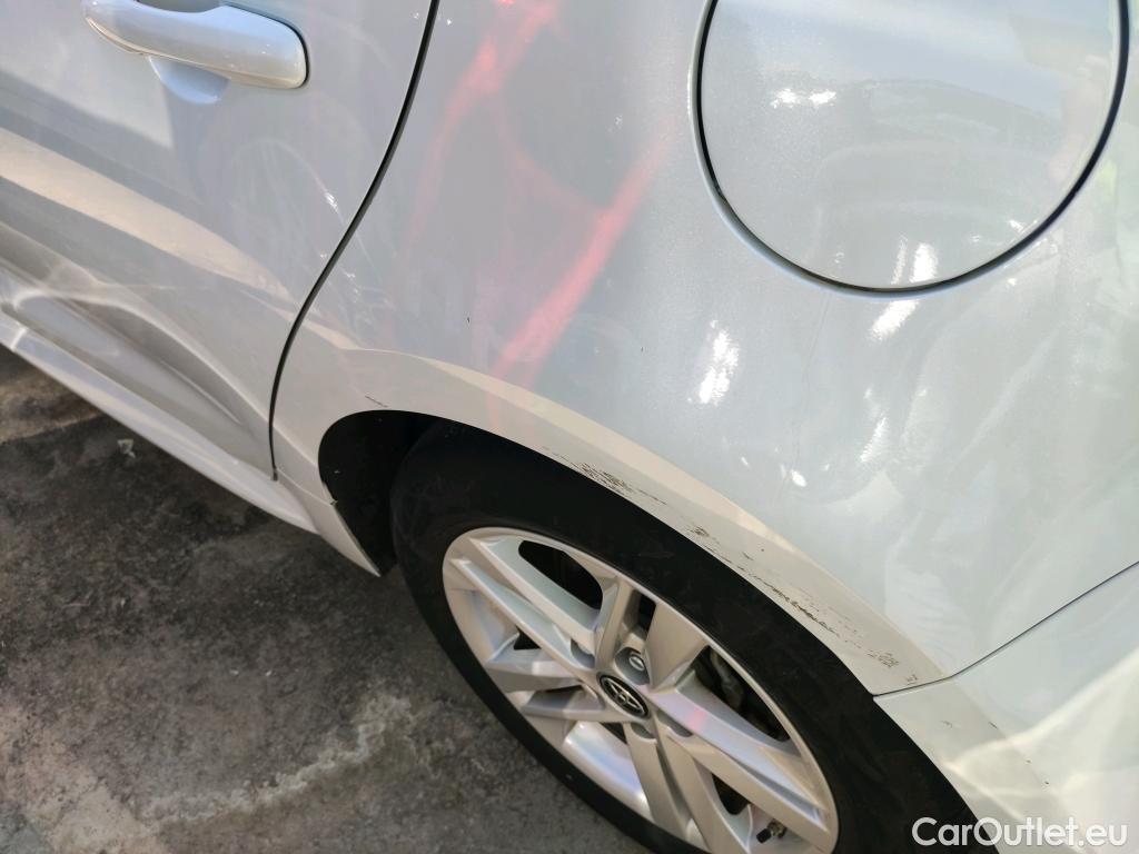  Toyota  Corolla TOYOTA  / 2019 / 5P / berlina con portón 1.8 125H BUSINESS E-CVT #11