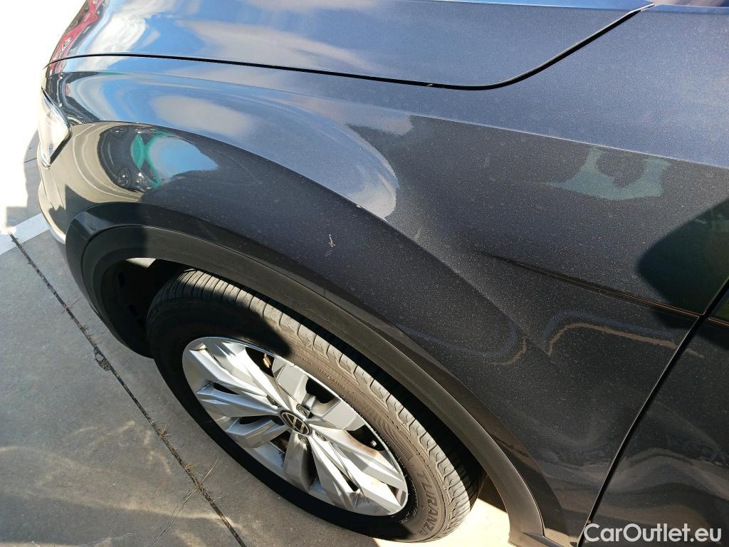  Volkswagen  T-ROC  Advance 2.0 TDI 150CV AT7 E6d #7
