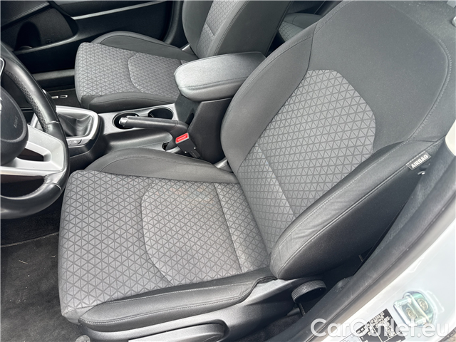  KIA  Cee'd Ceed SW 1.0 T-GDI 88 Fresh #25
