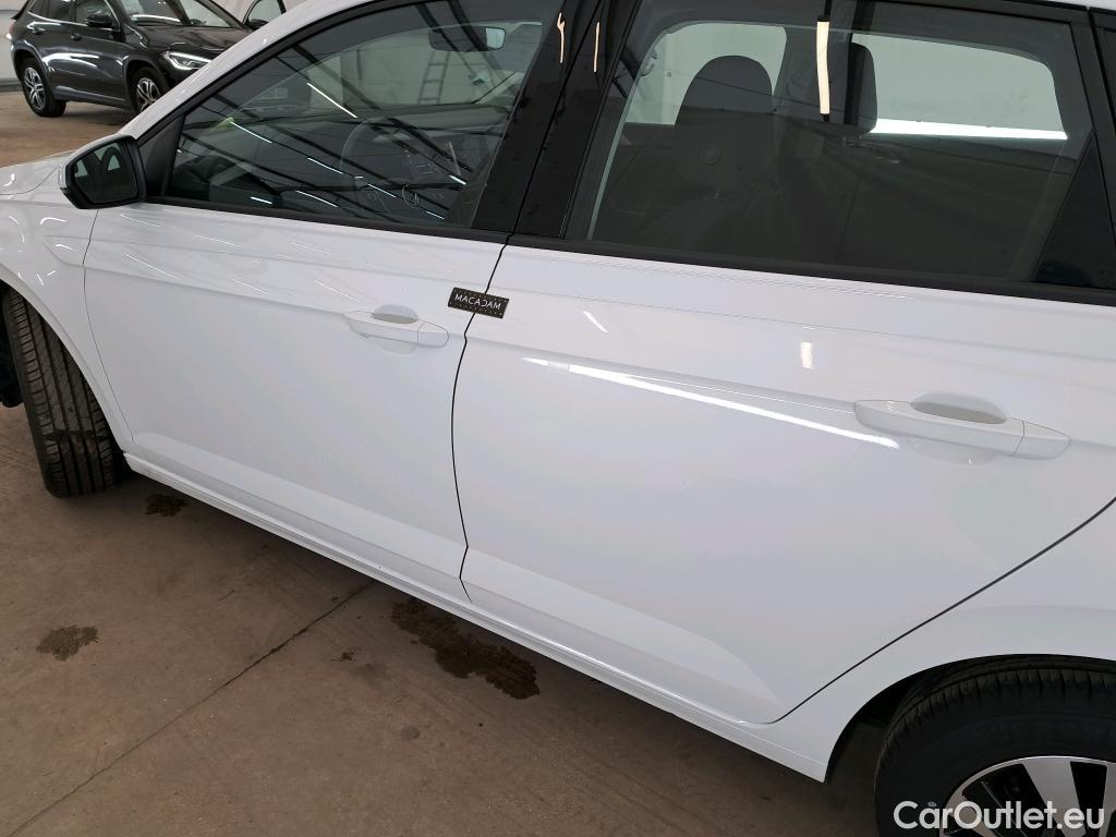  Volkswagen  Polo  VI Lounge Business 1.0 80CV BVM5 E6d #1