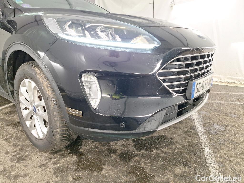  Ford  Kuga FORD  / 2019 / 5P / SUV 190 Hybrid I-AWD(FHEV) Powershi Titanium #5