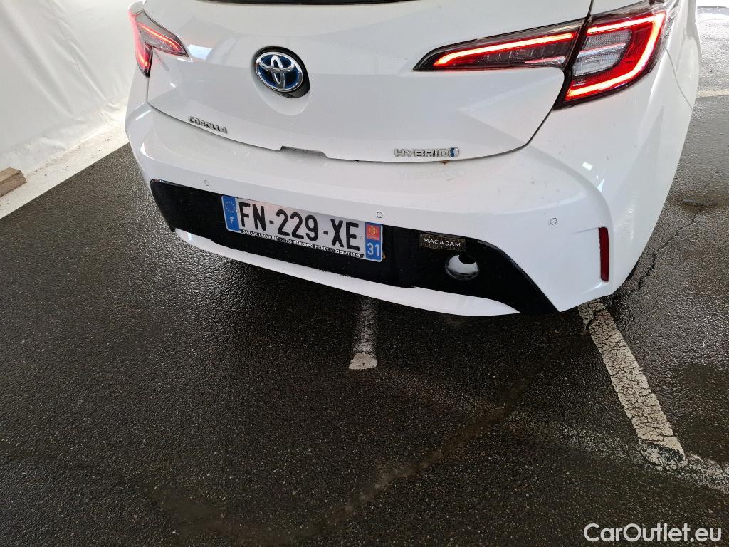  Toyota  Corolla TOYOTA  / 2018 / 5P / Berline Hybride 122h Dynamic Business #36