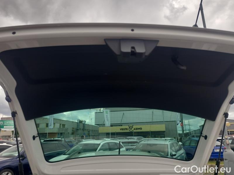  Skoda  Fabia  Combi (2015) Com.1.0TSI 70 Ambition 5d #10