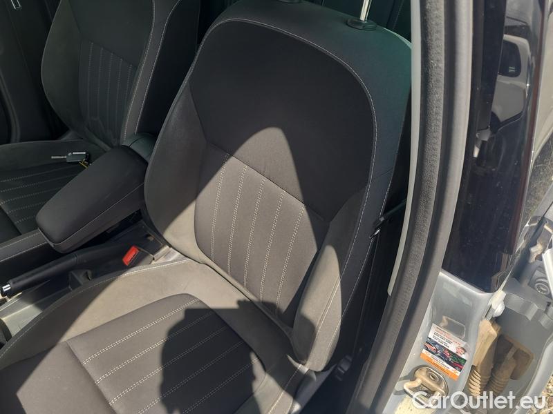  Skoda  Fabia  Combi (2015)  Com 1.0TSI 81 Style #15