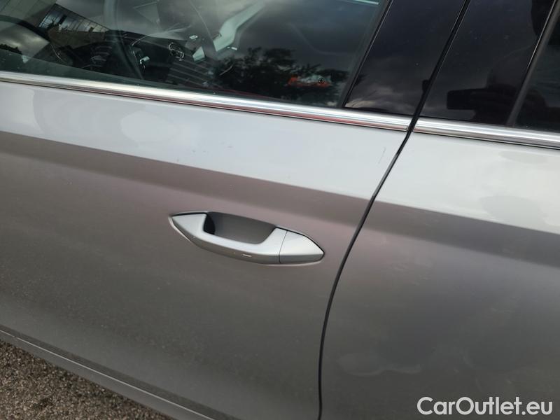  Skoda  Octavia  Combi (NX3)(2020) Oct.Combi 2.0TDI 110 Style AT #6