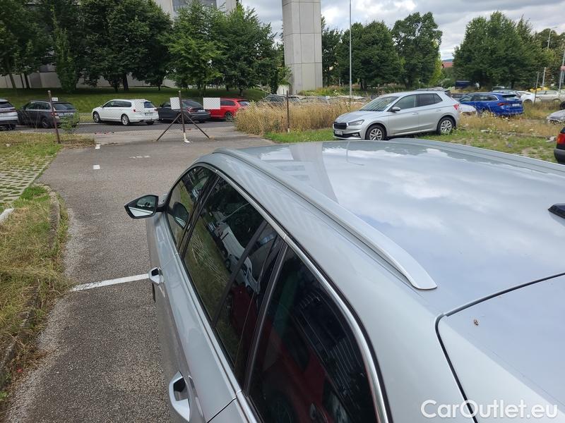  Skoda  Octavia  Combi (NX3)(2020) Oct.Combi 2.0TDI 110 Style AT #19