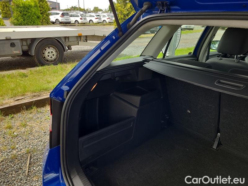  Skoda  Fabia  Combi (2015)  Com.1.0TSI 70 Ambition #22