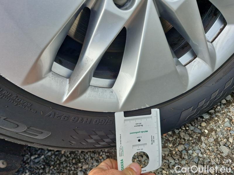  Skoda  Octavia  Combi (NX3)(2020) Oct.Com.1.0 e-TEC 81 Ambit.AT #23