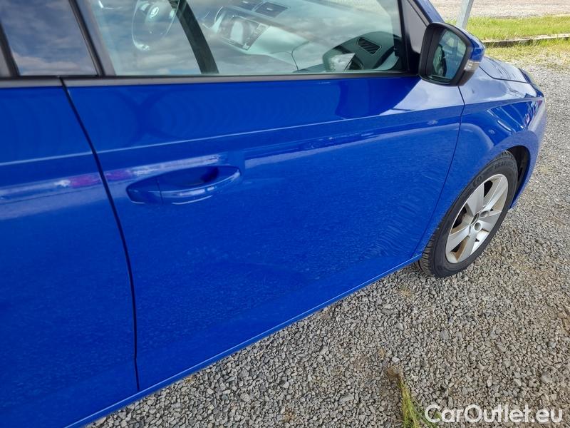  Skoda  Fabia  Combi (2015)  Com.1.0TSI 70 Ambition #25