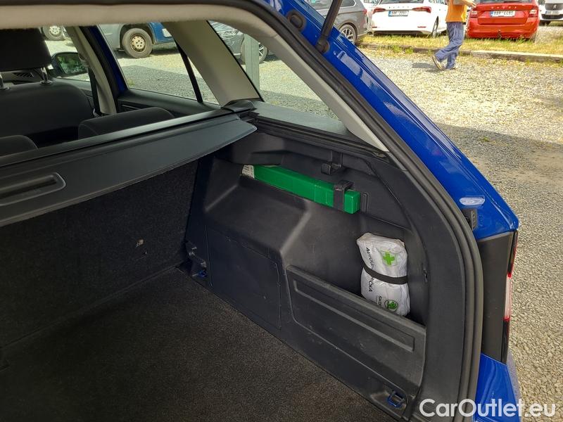  Skoda  Fabia  Combi (2015)  Com.1.0TSI 70 Ambition #21