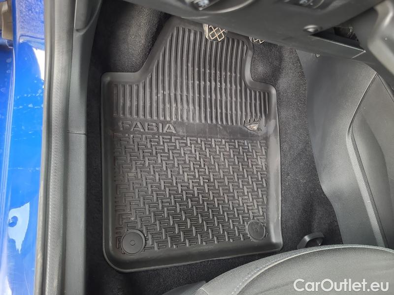  Skoda  Fabia  Combi (2015)  Com.1.0TSI 70 Ambition #6