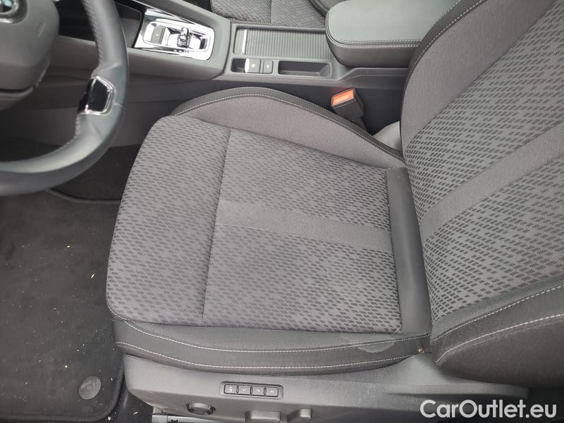  Skoda  Octavia  Combi (NX3)(2020) Oct.Combi 2.0TDI 110 Style AT #8