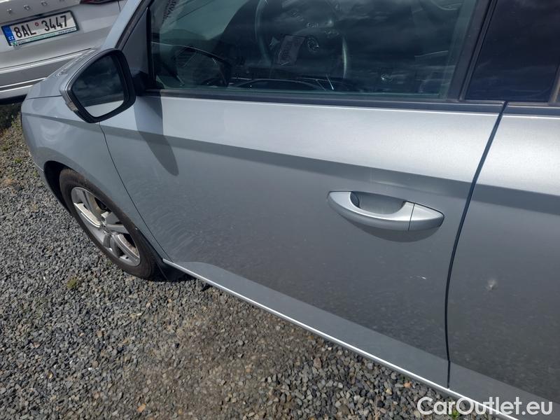  Skoda  Fabia  Combi (2015)  Com 1.0TSI 81 Style #9
