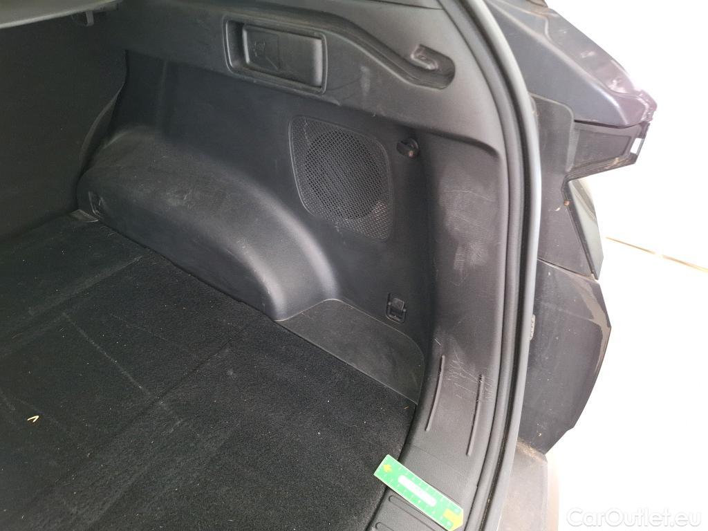  Hyundai  Tucson HYUNDAI  / 2020 / 5P / SUV 1.6 HYBRID 230 EXECUTIVE #17