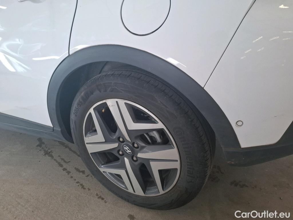  Hyundai  Bayon HYUNDAI  / 2021 / 5P / SUV 1.0 T-GDI 100 DCT- 7 HYB 48V EXECUTIVE #3