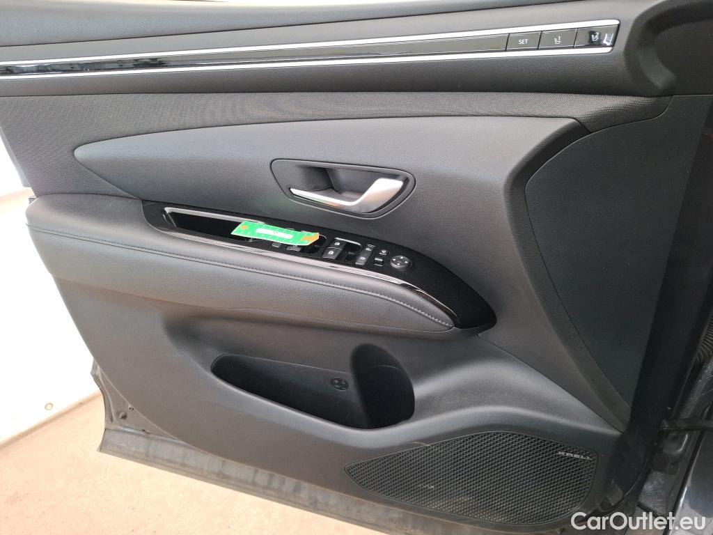  Hyundai  Tucson HYUNDAI  / 2020 / 5P / SUV 1.6 HYBRID 230 EXECUTIVE #14