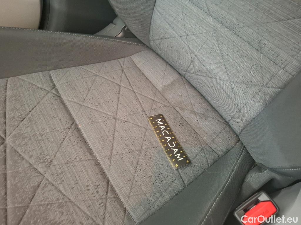  Hyundai  Bayon HYUNDAI  / 2021 / 5P / SUV 1.0 T-GDI 100 DCT- 7 HYB 48V EXECUTIVE #14