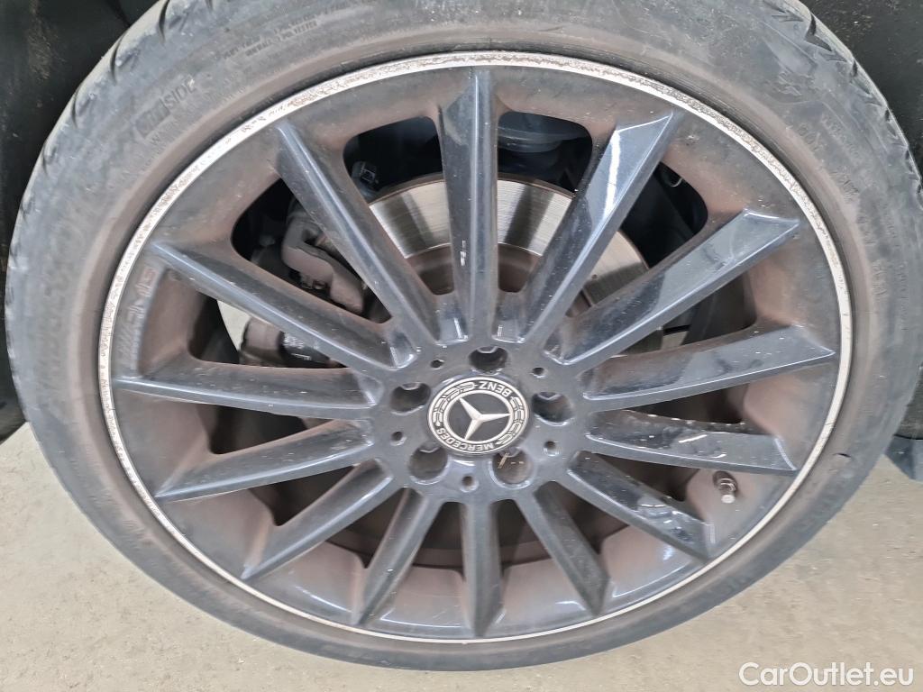  Mercedes  A-Klasse MERCEDES-BENZ Classe A Compact / 2018 / 5P / Berline A 250 e AMG Line 8G-DCT #8