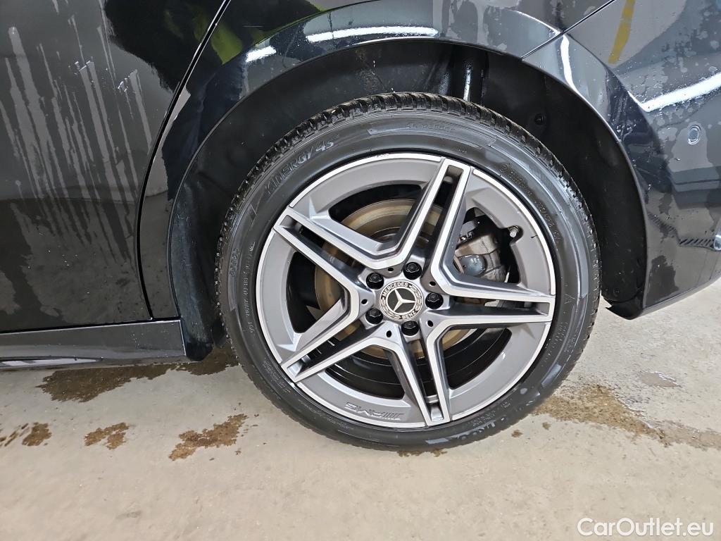  Mercedes  A-Klasse MERCEDES-BENZ Classe A Compact / 2018 / 5P / Berline A 250 e Business Line 8G-DCT #19