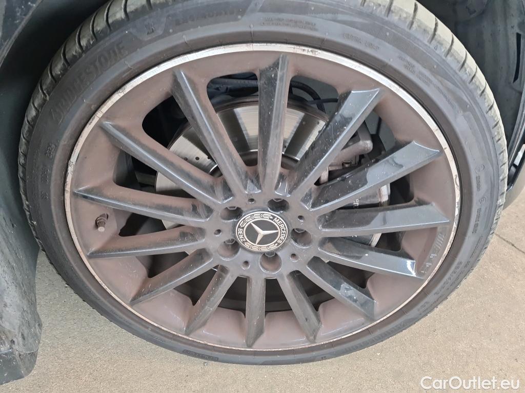  Mercedes  A-Klasse MERCEDES-BENZ Classe A Compact / 2018 / 5P / Berline A 250 e AMG Line 8G-DCT #11