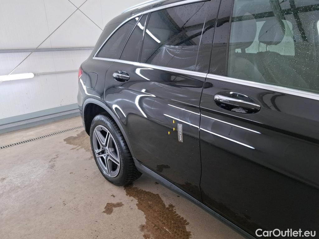  Mercedes  G-Klasee MERCEDES-BENZ GLC / 2019 / 5P / SUV 2.0 GLC 300 E AMG LINE 4MATIC #24