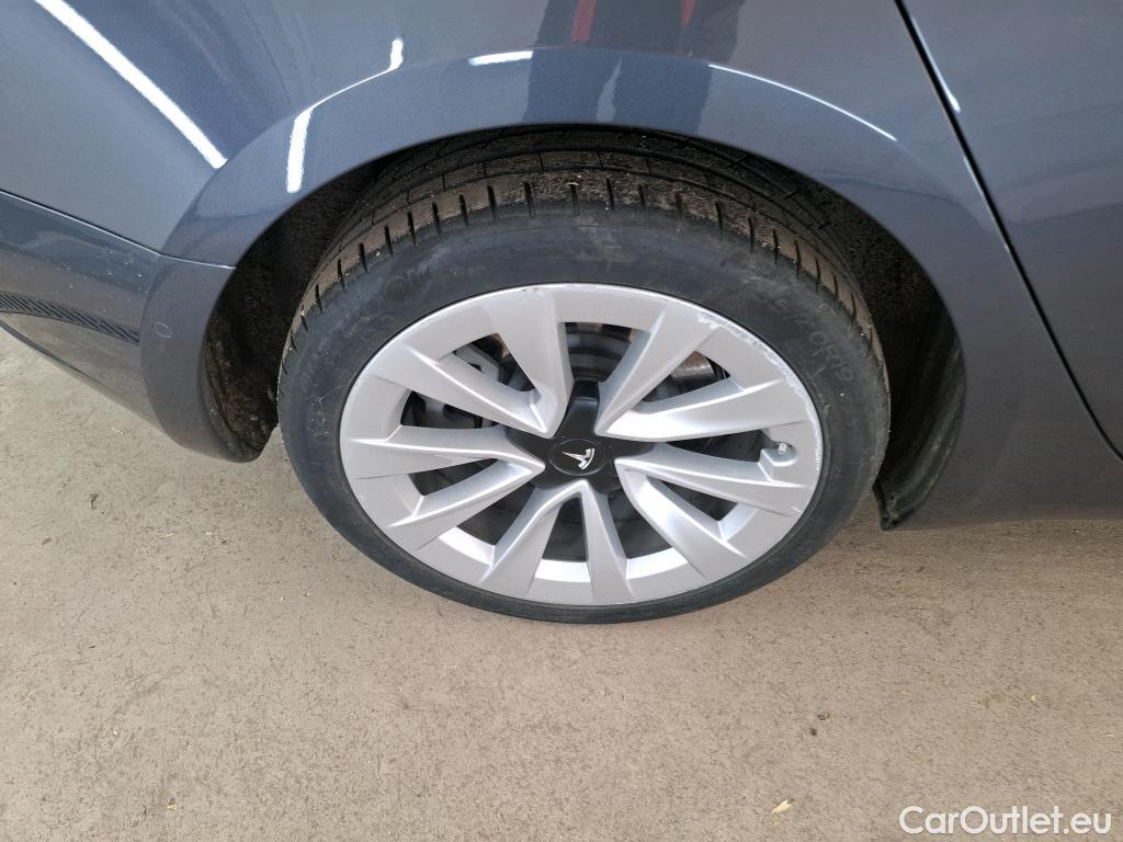  Tesla  Model 3 TESLA  / 2018 / 4P / Berline Grande Autonomie #17