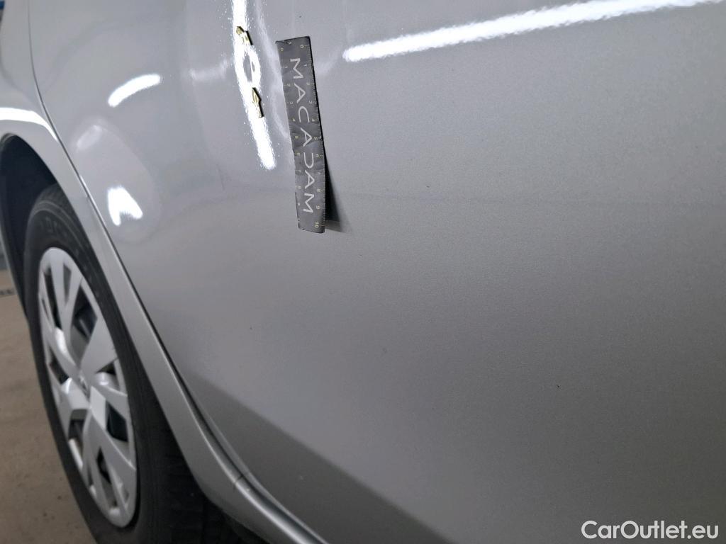  Toyota  Yaris TOYOTA  Hybride 5p Berline 1.5 VVT-I HYBRID France Business #14