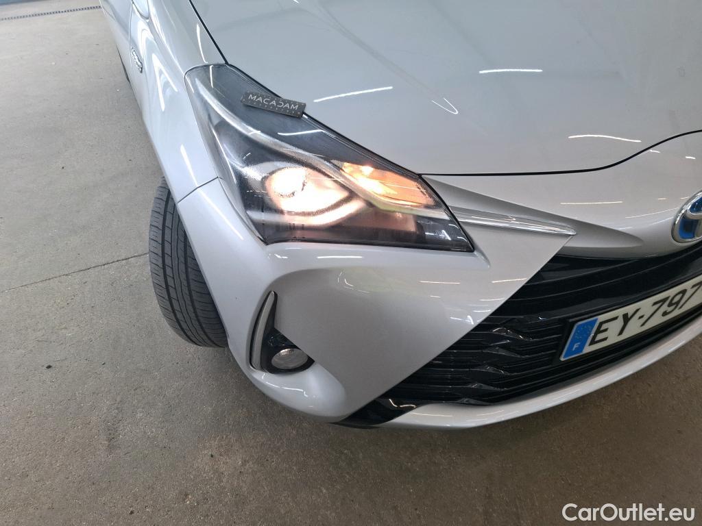  Toyota  Yaris TOYOTA  Hybride 5p Berline 1.5 VVT-I HYBRID France Business #6