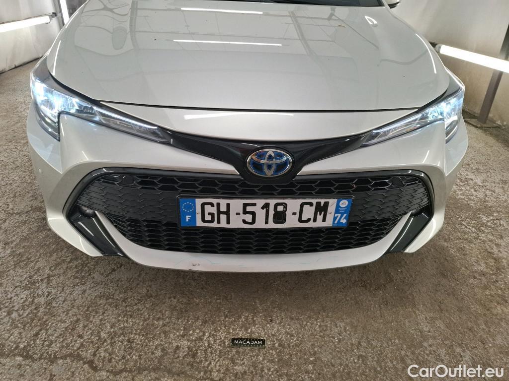  Toyota  Corolla TOYOTA  / 2018 / 5P / Berline Hybride 122h Dynamic Business #1