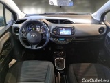  Toyota  Yaris TOYOTA  / 2017 / 5P / BERLINA 1.5 HYBRID BUSINESS #3