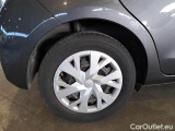  Toyota  Yaris TOYOTA  / 2017 / 5P / BERLINA 1.5 HYBRID BUSINESS #18