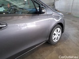 Toyota  Yaris TOYOTA  / 2017 / 5P / BERLINA 1.5 HYBRID BUSINESS #46